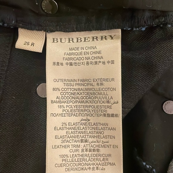 BURBERRY Dark Wash fit and flared Jeans - Picture 11 of 14
